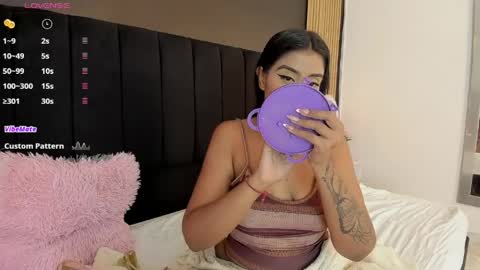 Snapshot of dirtysex18 chatting on 06-05-26, 01:12 Soffie - Valentina - Yuya Astro online show from 06-05-26, 01:12