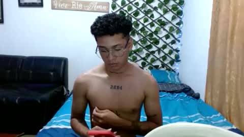 dirtyslimlatin online show from 04-10-26, 07:07