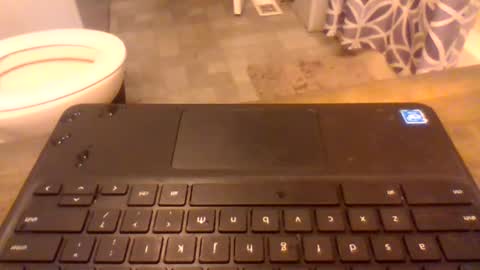 dirtywhite14 online show from 10-16-25, 02:12