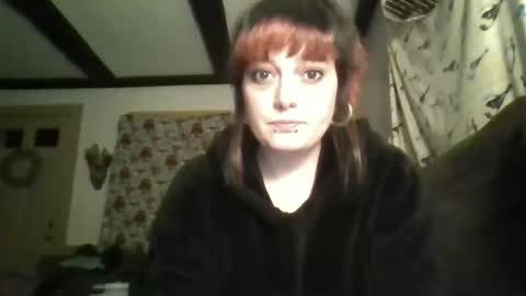 Crystal online show from 12-18-25, 03:45