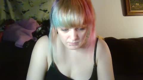 Crystal online show from 01-16-26, 02:48