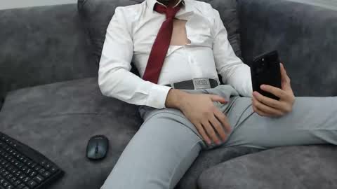 dirtyybooyy77 online show from 12-13-25, 07:53