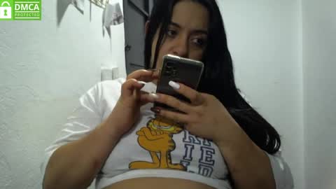 Snapshot of dirtyymom chatting on 09-14-25, 04:55 dirtyymom online show from 09-14-25, 04:55