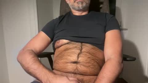 Snapshot of discreetcam chatting on 11-22-25, 10:53 Discreet Guy online show from 11-22-25, 10:53