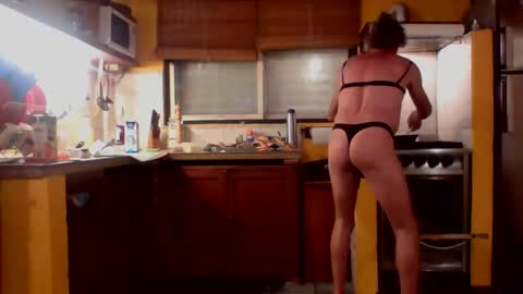 Snapshot of discretopasivo chatting on 11-11-25, 01:27 discretopasivo online show from 11-11-25, 01:27