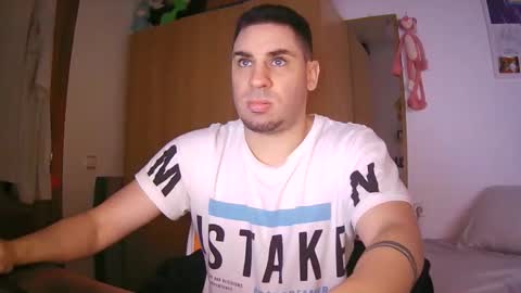 Snapshot of diselobienclaro chatting on 01-06-26, 08:12 diselobienclaro online show from 01-06-26, 08:12