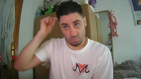 Snapshot of diselobienclaro chatting on 02-24-26, 03:43 diselobienclaro online show from 02-24-26, 03:43