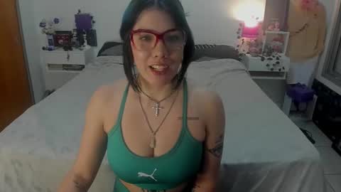 Lena online show from 09-25-25, 01:42