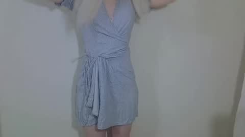 Snapshot of ditamilton chatting on 11-05-25, 06:30 DitaMilton online show from 11-05-25, 06:30