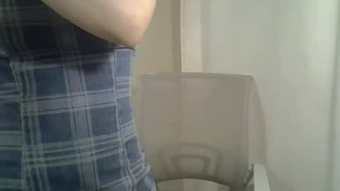 Snapshot of ditamilton chatting on 11-23-25, 08:30 DitaMilton online show from 11-23-25, 08:30