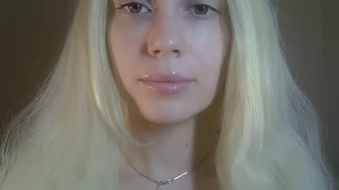 DitaMilton online show from 05-05-26, 08:50
