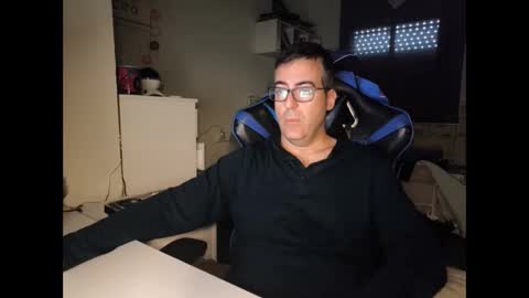 ditos_c online show from 01-14-26, 08:42