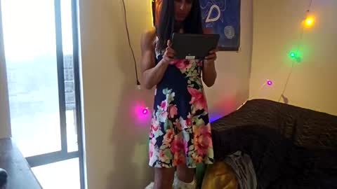 Snapshot of divina_jewels chatting on 02-06-26, 10:13 Divina Jewels online show from 02-06-26, 10:13