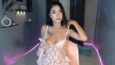 divinaaaaa online show from 06-21-26, 01:19