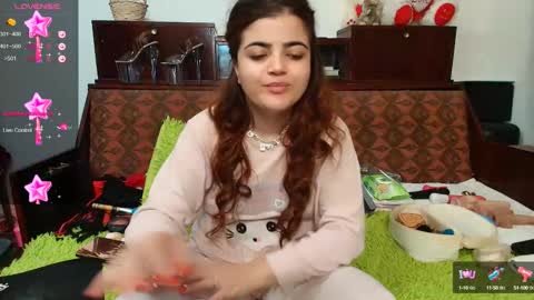 Ana    online show from 10-16-25, 08:43