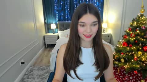 Hannah online show from 12-14-25, 03:34