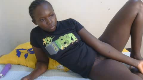 Snapshot of divineassgoddess chatting on 07-04-26, 01:12 divineassgoddess online show from 07-04-26, 01:12