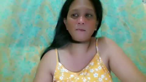 Snapshot of divinegrace10 chatting on 04-25-26, 04:48 Divine Grace Close To Your Hear online show from 04-25-26, 04:48