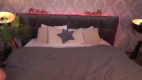 Snapshot of divinejasss chatting on 02-27-25, 03:36 DivineJasss online show from 02-27-25, 03:36