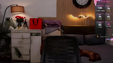    online show from 06-06-26, 02:33