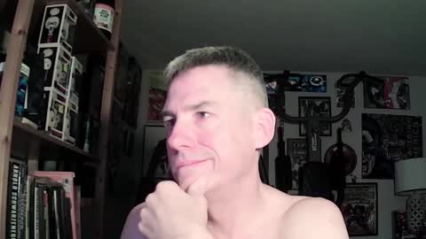 dix_handley_50 online show from 03-05-25, 12:55