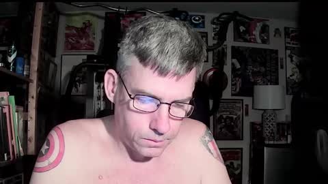 dix_handley_50 online show from 09-29-25, 12:27