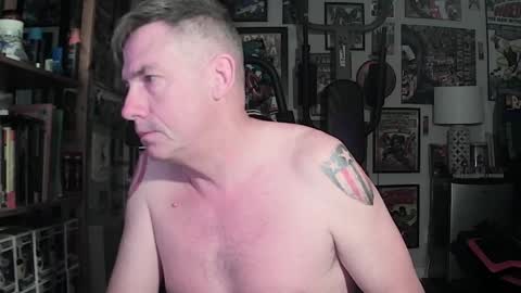 Snapshot of dix_handley_50 chatting on 04-06-26, 10:16 dix_handley_50 online show from 04-06-26, 10:16