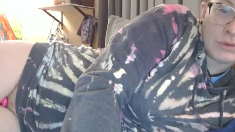 dixie_comanche online show from 02-17-25, 09:03