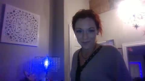 Snapshot of dixieglam chatting on 02-22-25, 09:34 dixieglam online show from 02-22-25, 09:34