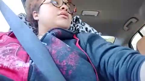 Snapshot of dizzinsweatyy chatting on 11-03-25, 08:21 dizzinsweatyy online show from 11-03-25, 08:21