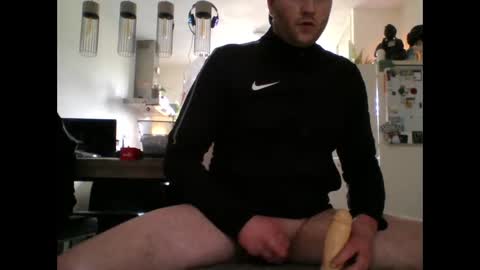 Snapshot of dj_ziggo chatting on 03-06-25, 12:30 dj_ziggo online show from 03-06-25, 12:30