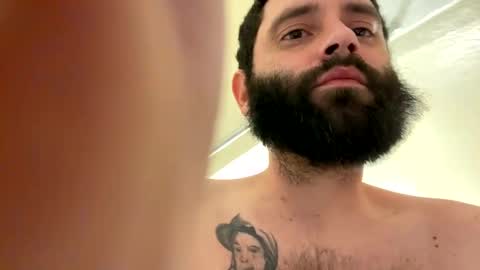 Snapshot of djayuncuttt chatting on 12-01-24, 05:13 djayuncuttt online show from 12-01-24, 05:13