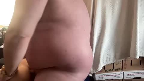 Snapshot of djfreeque chatting on 03-11-25, 08:31 djfreeque online show from 03-11-25, 08:31