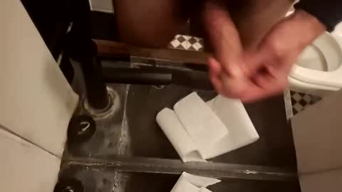 Snapshot of djkodro chatting on 01-15-26, 10:46 djkodro online show from 01-15-26, 10:46