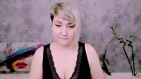 Snapshot of djullia chatting on 06-15-26, 06:15 djullia online show from 06-15-26, 06:15