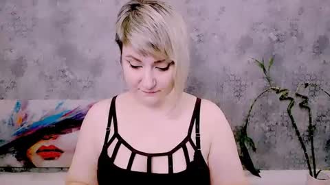 Snapshot of djullia chatting on 06-18-26, 06:13 djullia online show from 06-18-26, 06:13