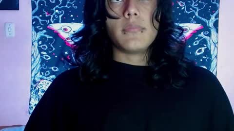 Snapshot of dk_204 chatting on 10-28-25, 10:23 daiki sx online show from 10-28-25, 10:23