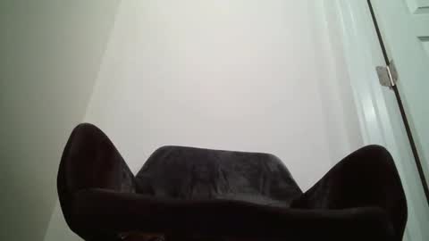 Kyle online show from 10-21-25, 02:12