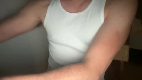 Snapshot of dljock222 chatting on 11-16-25, 11:32 DLJock222 online show from 11-16-25, 11:32