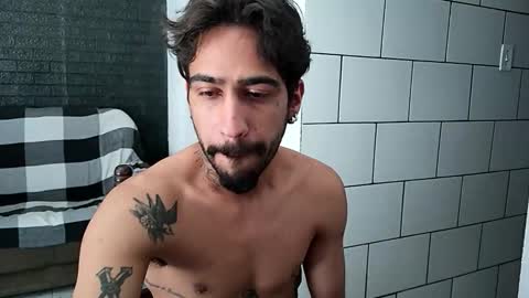 Snapshot of dmacedo96 chatting on 09-17-25, 04:30 AmigodotadoZL online show from 09-17-25, 04:30