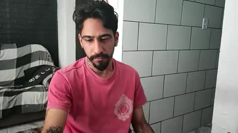 Snapshot of dmacedo96 chatting on 10-24-25, 03:52 AmigodotadoZL online show from 10-24-25, 03:52