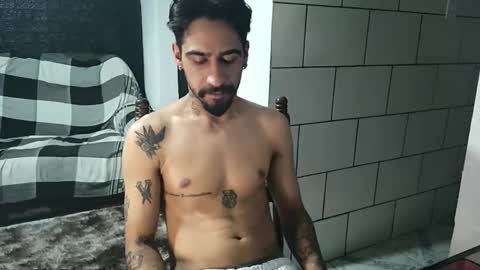 Snapshot of dmacedo96 chatting on 10-25-25, 10:04 AmigodotadoZL online show from 10-25-25, 10:04