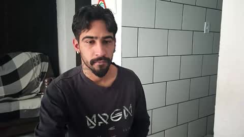 Snapshot of dmacedo96 chatting on 10-31-25, 05:03 AmigodotadoZL online show from 10-31-25, 05:03