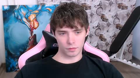 Snapshot of dmitryromanov chatting on 05-30-26, 01:25 Dead A online show from 05-30-26, 01:25