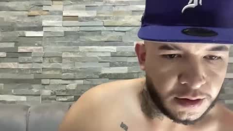 Snapshot of dmtri_fuck21 chatting on 03-18-26, 07:00 JOHAN online show from 03-18-26, 07:00