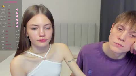 Snapshot of do_dick chatting on 01-09-26, 01:58 Polly and Kiriko online show from 01-09-26, 01:58