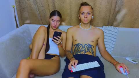 Snapshot of do_u_know_them chatting on 02-12-25, 06:08 Kirahe Mirashe online show from 02-12-25, 06:08