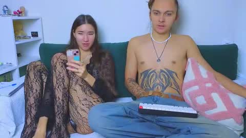 Snapshot of do_u_know_them chatting on 11-19-25, 10:48 Kirahe Mirashe online show from 11-19-25, 10:48