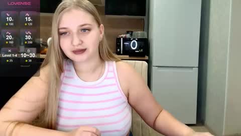 Snapshot of do_u_want_alice chatting on 01-16-26, 05:00 Alice online show from 01-16-26, 05:00