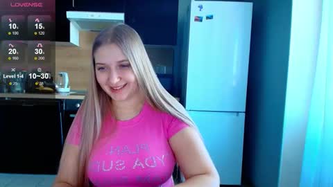 Snapshot of do_u_want_alice chatting on 02-21-26, 07:42 Alice online show from 02-21-26, 07:42